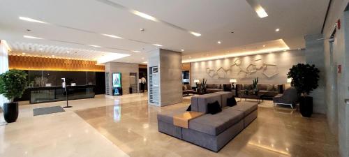 Premier Luxury Suite near SM Mall of Asia Arena & DFA with Free Parking — 4-Star Luxury Hotel in Manila, Philippines