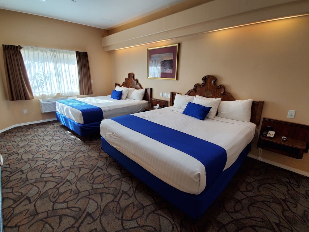 Colony Inn - photo 18