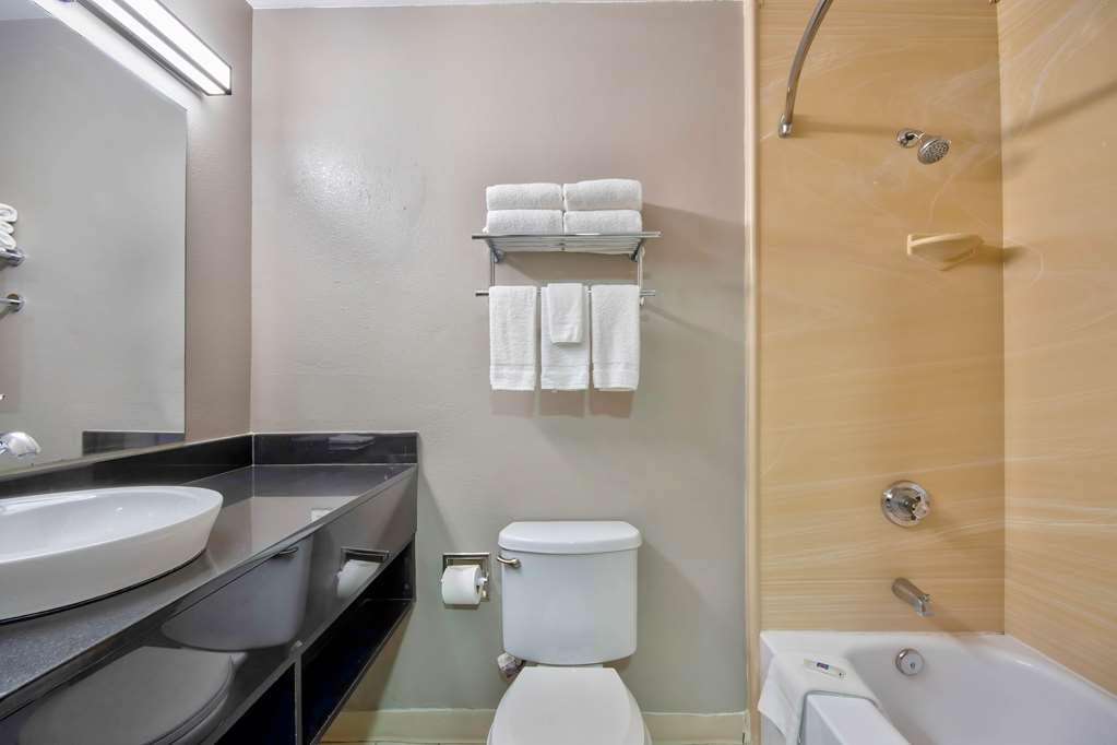Studio 6 Extended Stay San Antonio TX Six Flags - photo 17