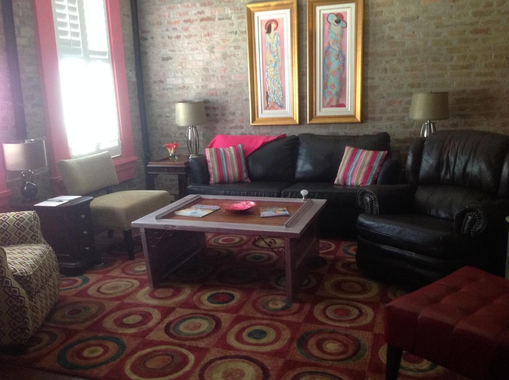The Main Street Hotel - photo 57
