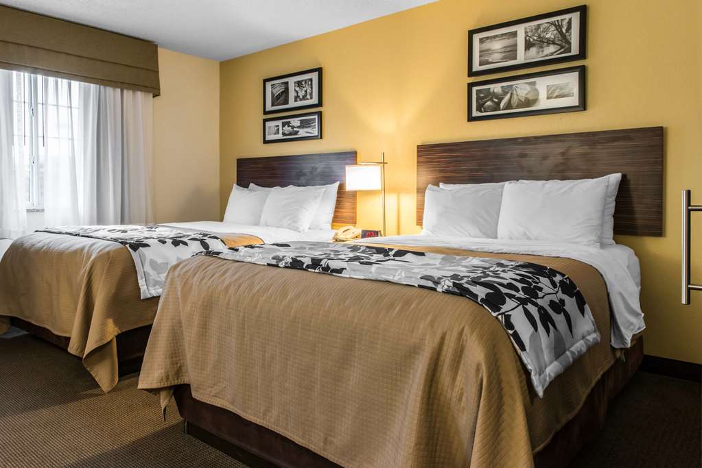 Sleep Inn & Suites Pittsburgh Airport - photo 12