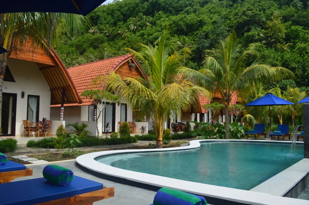 Penida Bay Village