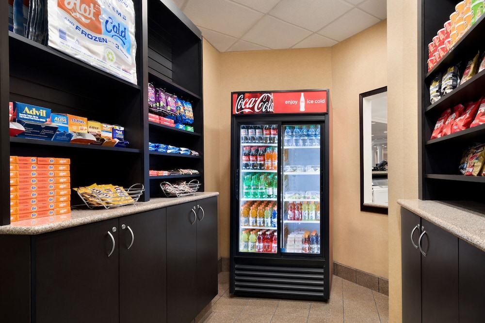 Crowne Plaza Englewood by IHG - photo 31