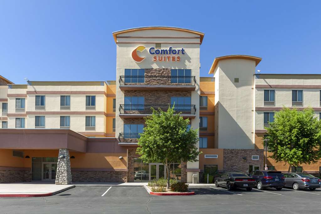 Comfort Suites Glendale State Farm Stadium Area - photo 4