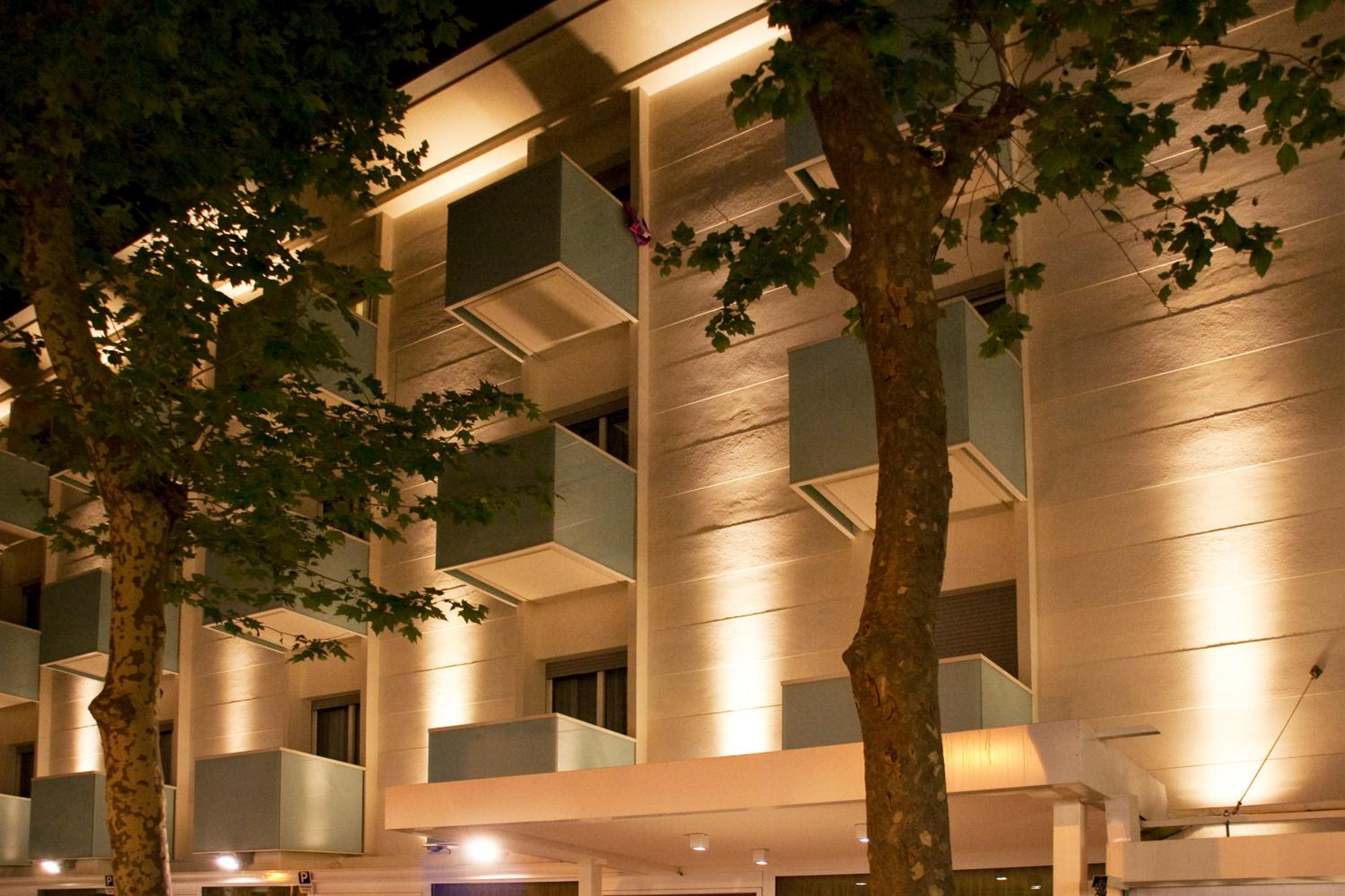 Hotel Mon Pays - last minute hotel in Rimini