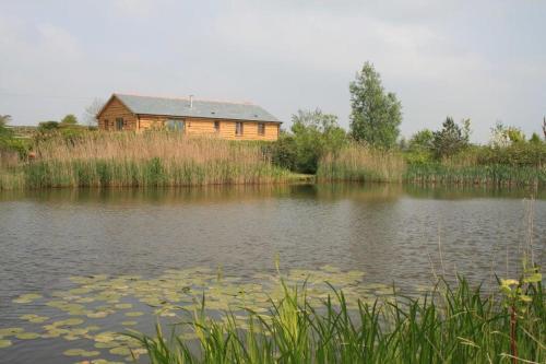 Berry Barns - carbon neutral hotel in Unknown City
