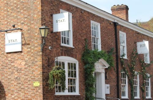 STAY on the High Street — hotel in Tarporley