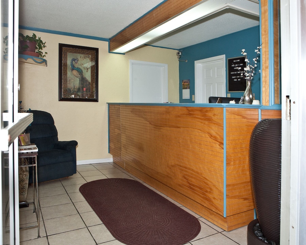 Bostonian Inn - photo 2