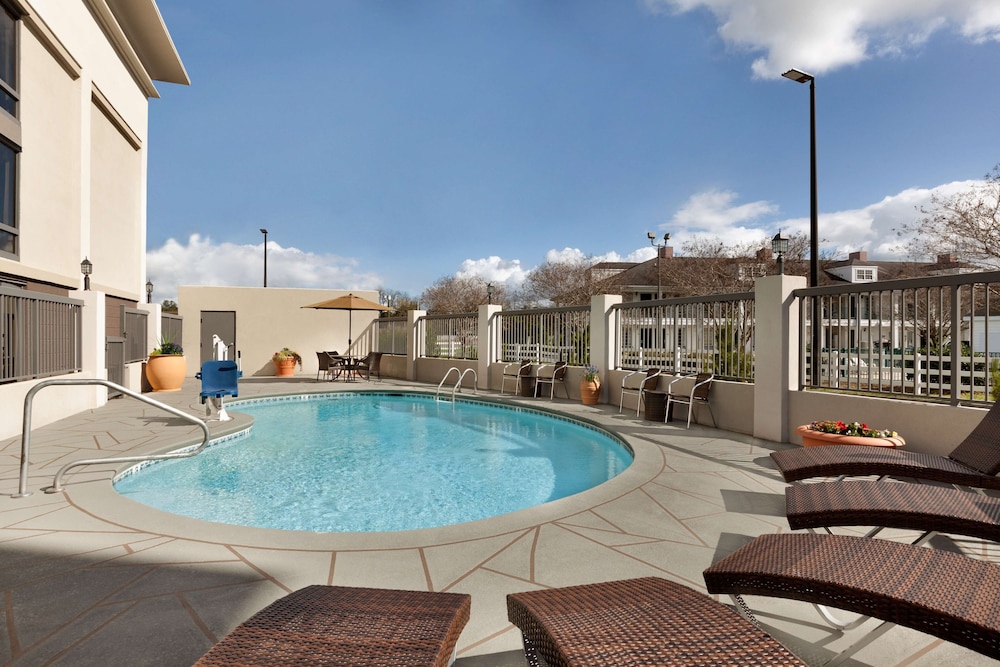 Hampton Inn Waycross - photo 14