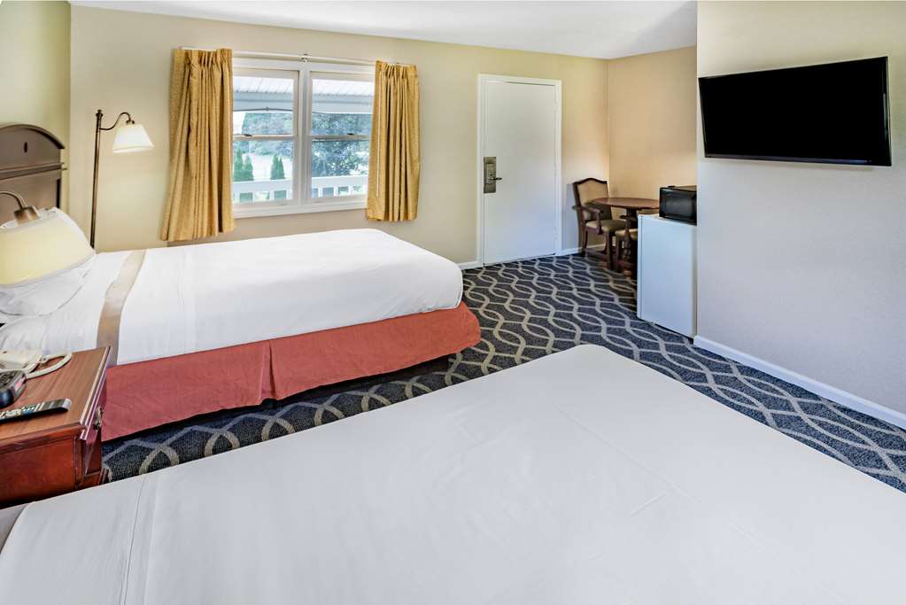Travelodge by Wyndham Great Barrington Berkshires - photo 14