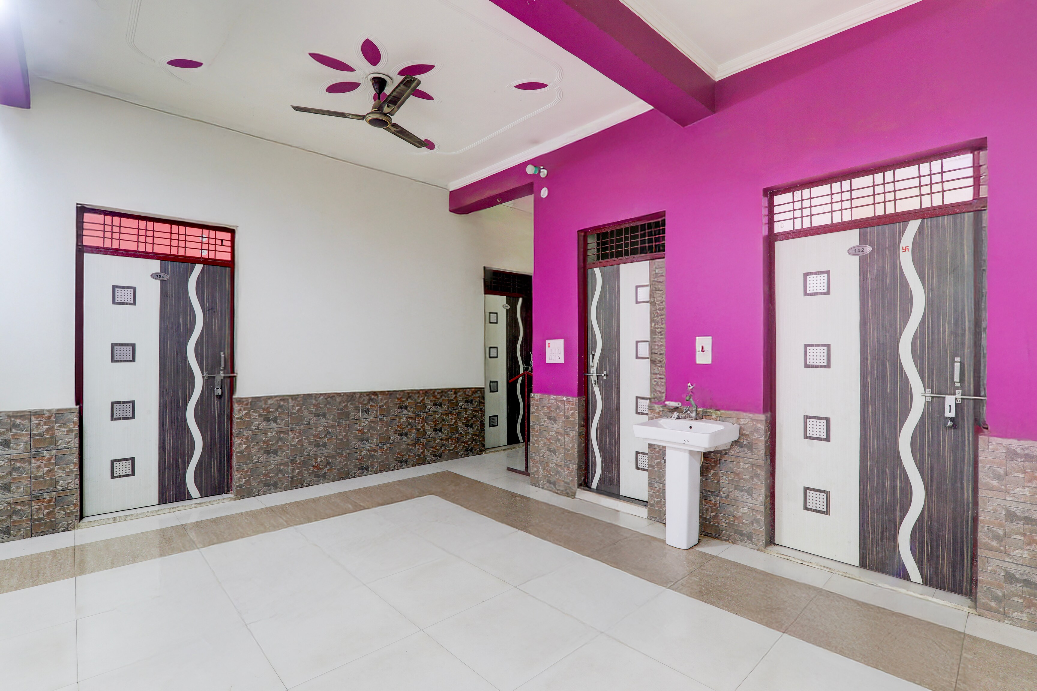 Hotel O By Oyo S.R Grand Inn