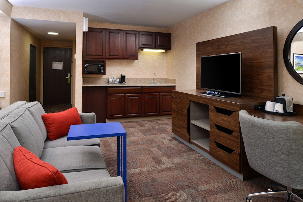 Hampton Inn Wytheville - photo 34