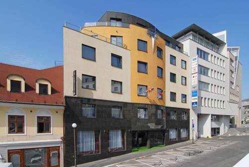President - carbon neutral hotel in Bratislava