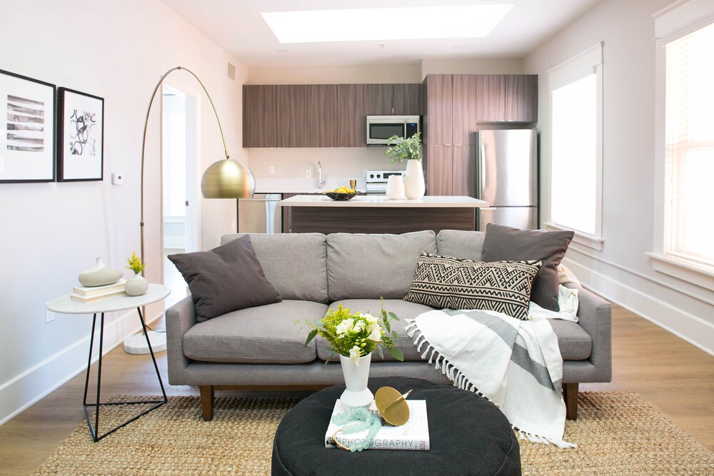 Sleek 1BR in Gaslamp Quarter by Sonder — 4-Star Luxury Hotel in San Diego, United States