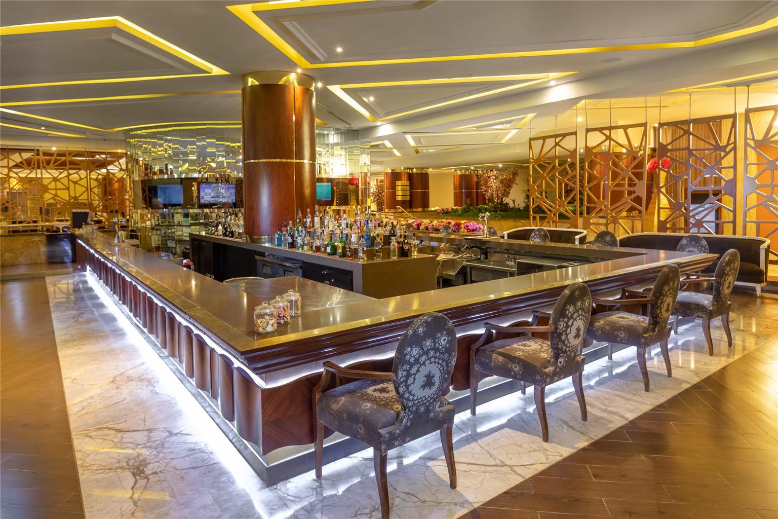Lobby Bar