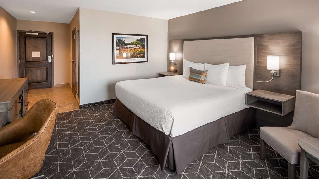 Best Western Plus Lawrenceburg - photo 13