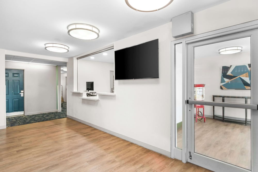 Sonesta Simply Suites Austin South - photo 5