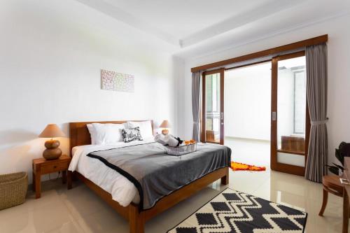 Nelayan Garden Villa Exquisite 3 bedroom Canggu 600 meter from beach — 4-Star Luxury Hotel in Canggu, Indonesia