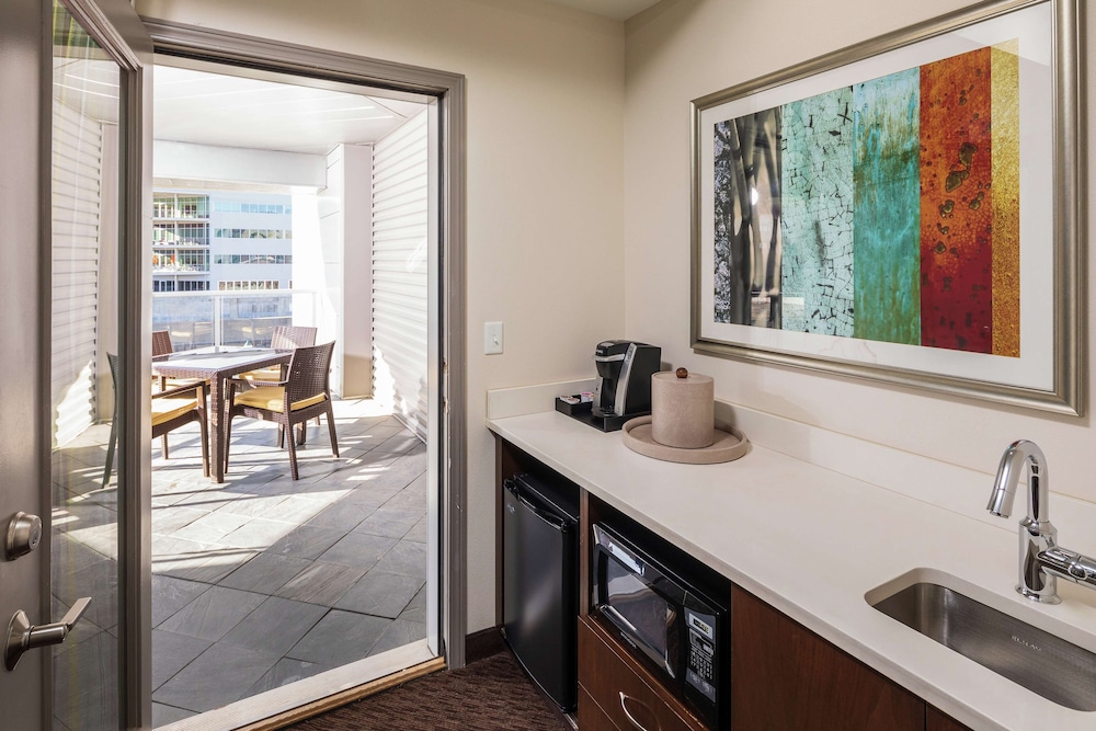 Hilton Garden Inn Sioux Falls Downtown - photo 21