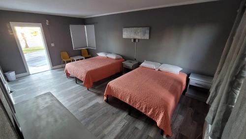 Travel Inn Fort Pierce - photo 42