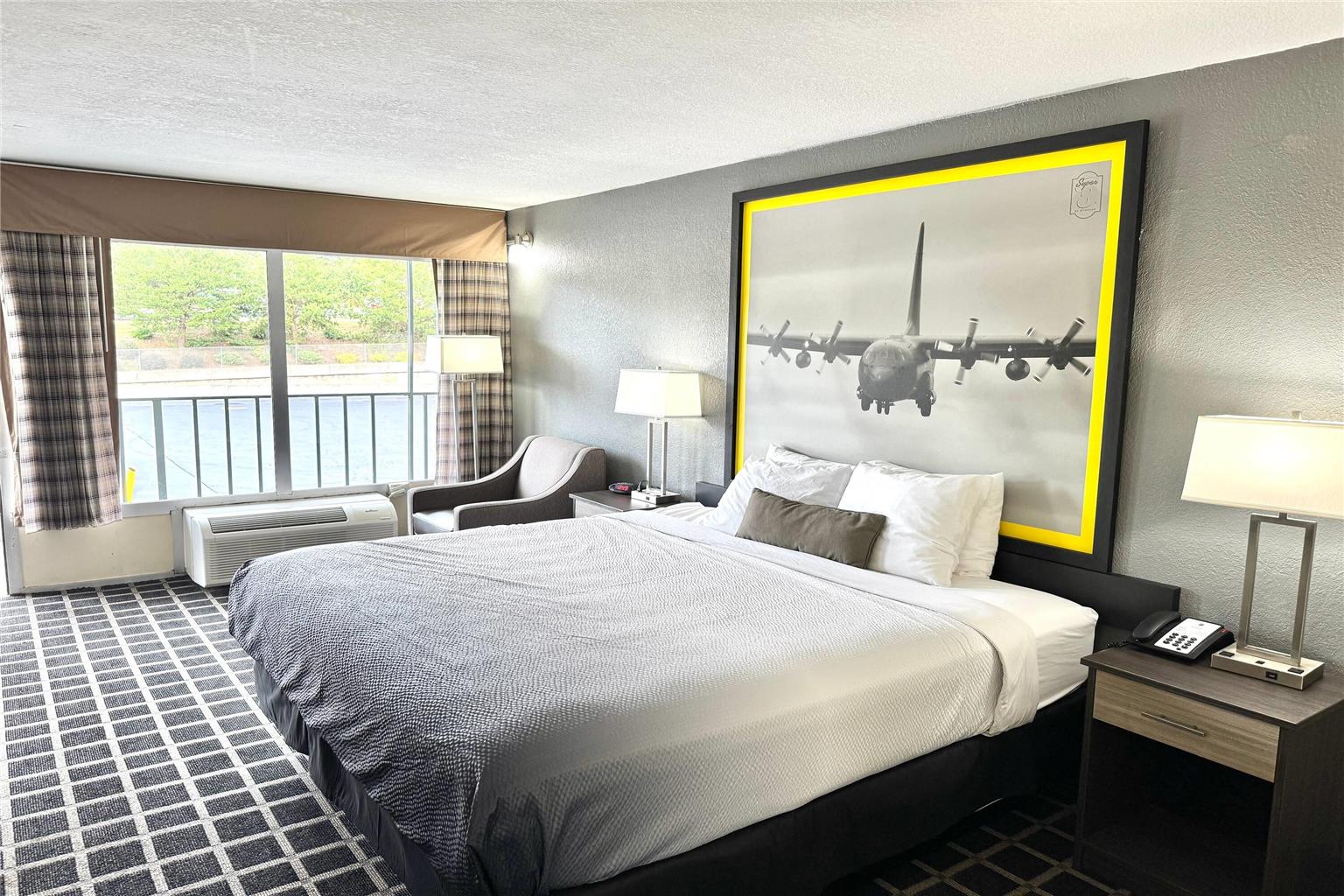Super 8 by Wyndham Morganton - photo 20