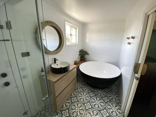 Malibu Beach House — Lake Cathie — photo 5