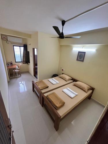 Shubham Suites & Party Hall in Hubli, India