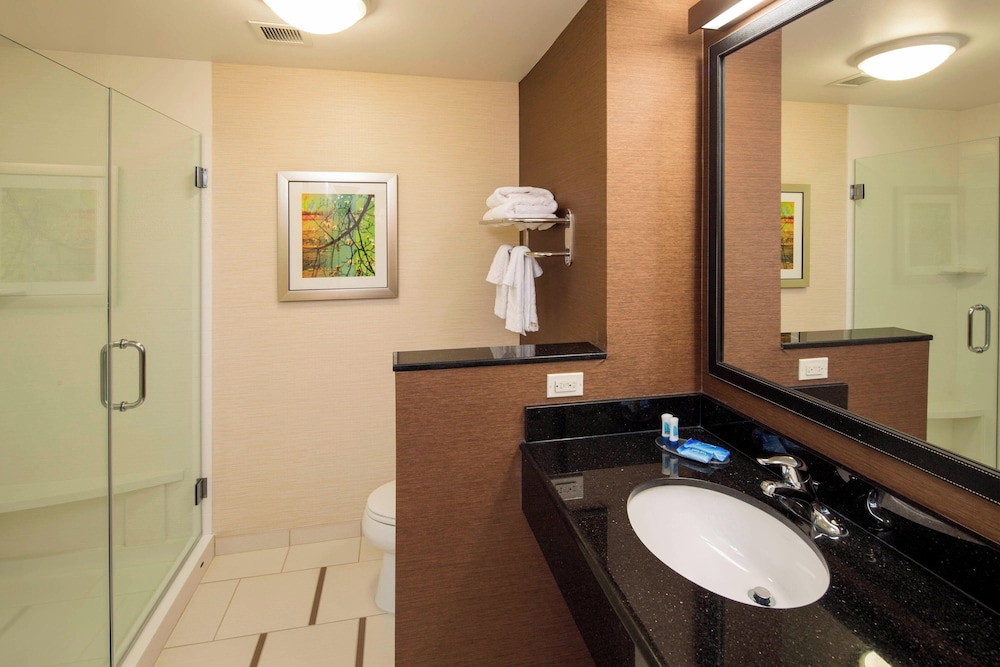 Fairfield Inn & Suites Hershey Chocolate Avenue - photo 26