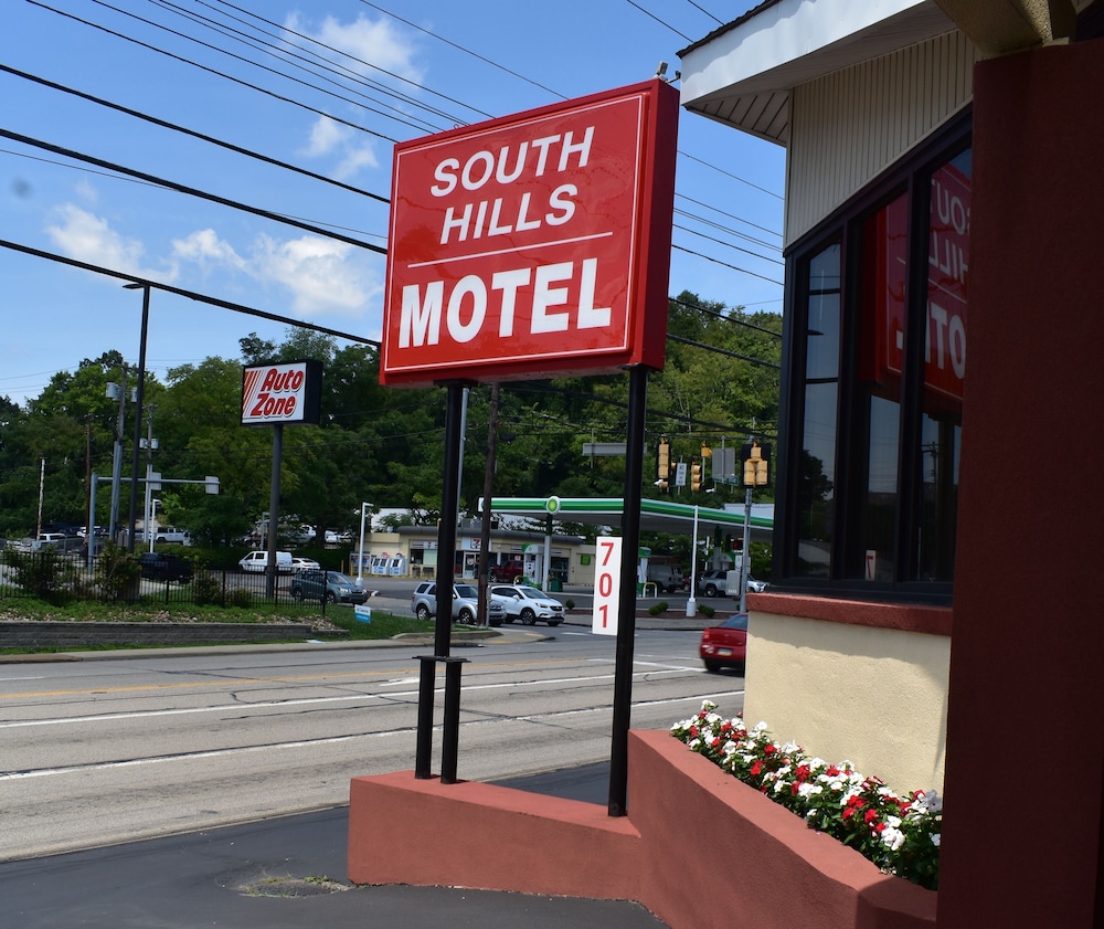 South Hills Motel - photo 37