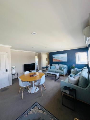 Beach Apartment — 4-Star Luxury Hotel in Tauranga, New Zealand