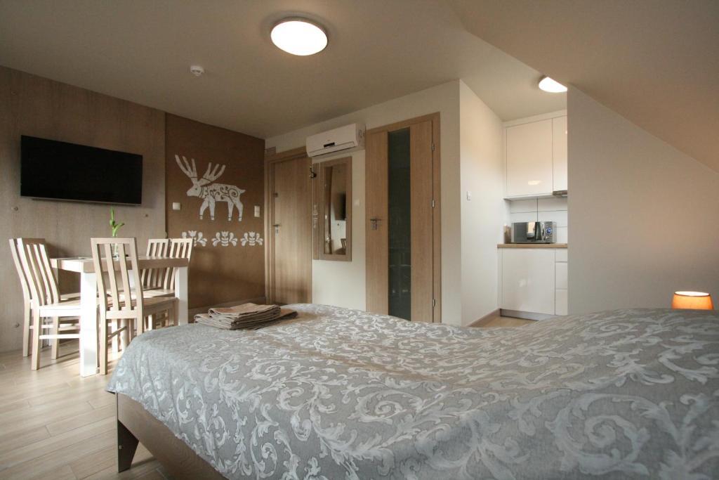 Noclegi Cameleon — hotel in Slupca