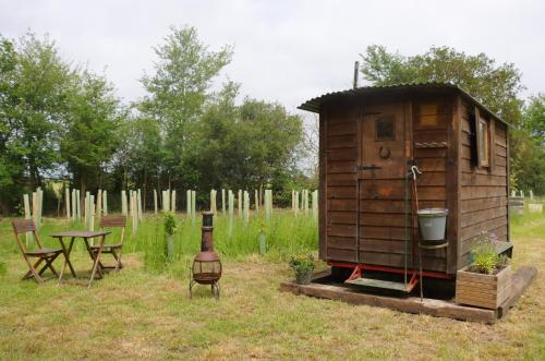 The Falgate Shepherd's Hut - last minute hotel in Unknown City