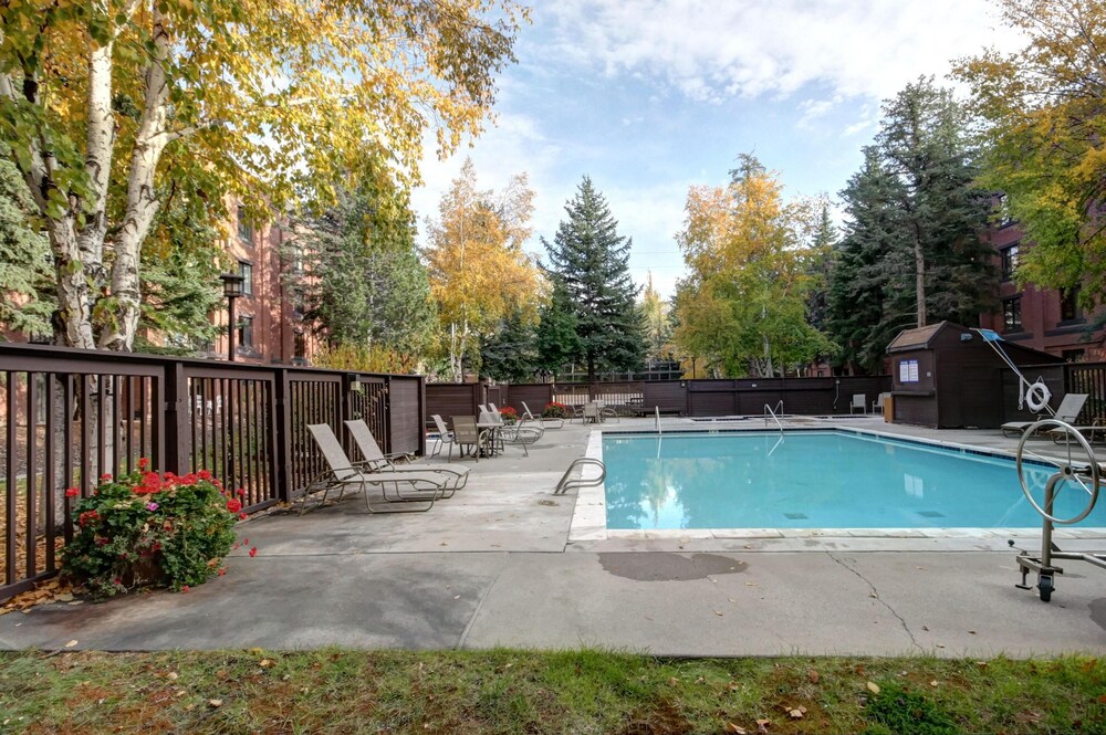 Park Station Condominium Hotel - photo 278