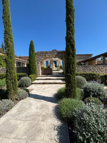 Le Jardin Suspendu — Gordes