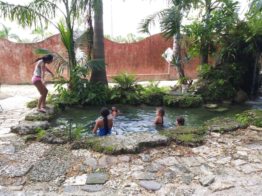 Hoosville Hostel - photo 11