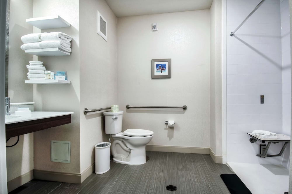 Hampton Inn & Suites Mission Viejo - photo 26