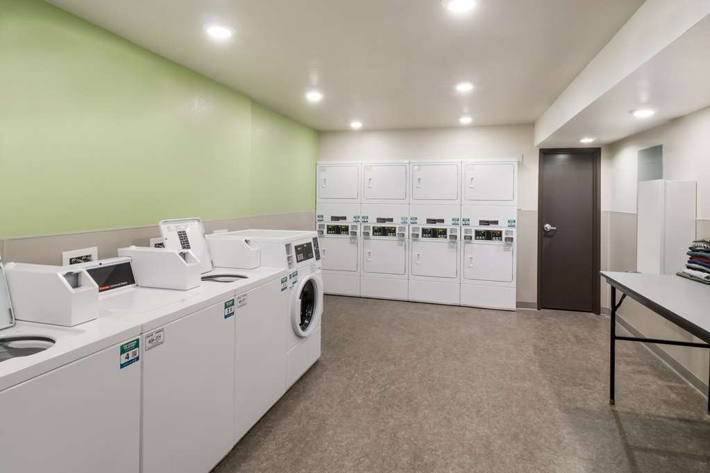 Woodspring Suites Mesa Chandler - photo 26