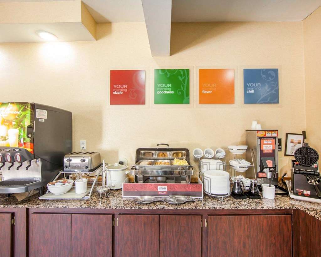 Comfort Suites London South - photo 54