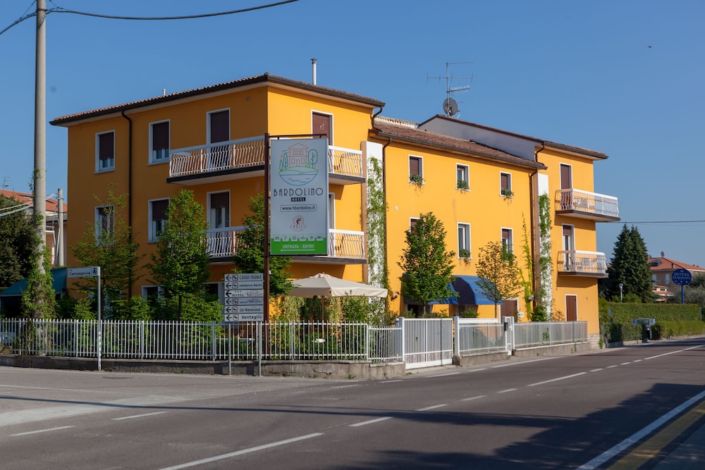 Hotel Bardolino in Bardolino, Italy