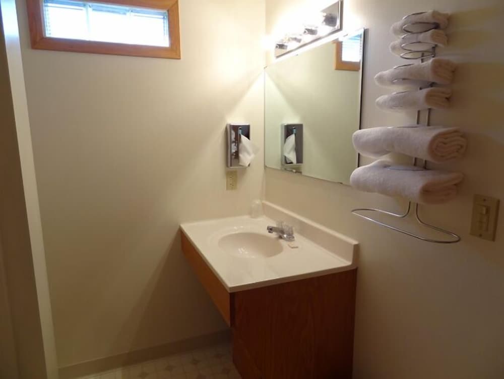 Cresco Motel - photo 21