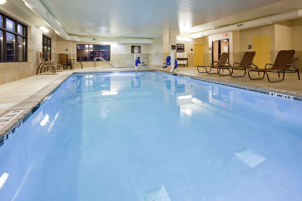 Hampton Inn & Suites Minneapolis West Minnetonka - photo 20