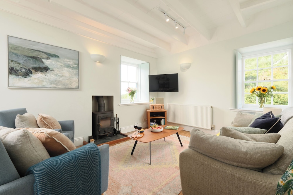 Cove Cottage — 4-Star Luxury Hotel in Penzance, United Kingdom