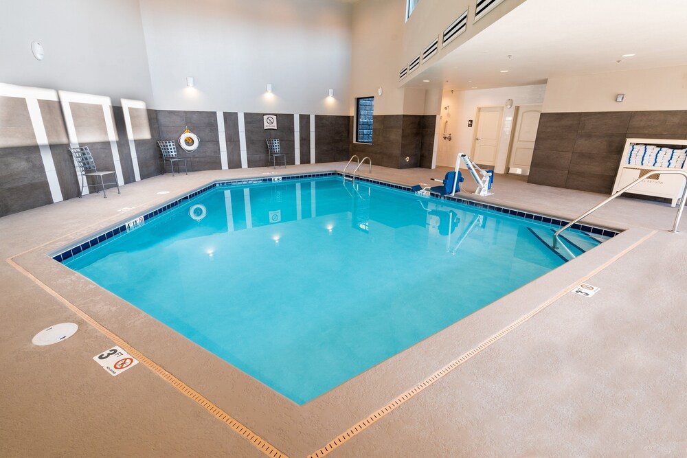 Staybridge Suites Coeur D'Alene by IHG - photo 21