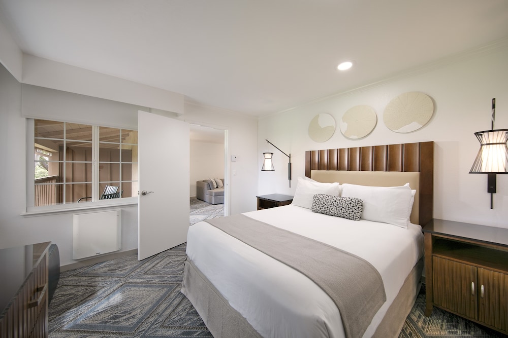 Half Moon Bay Lodge - photo 9