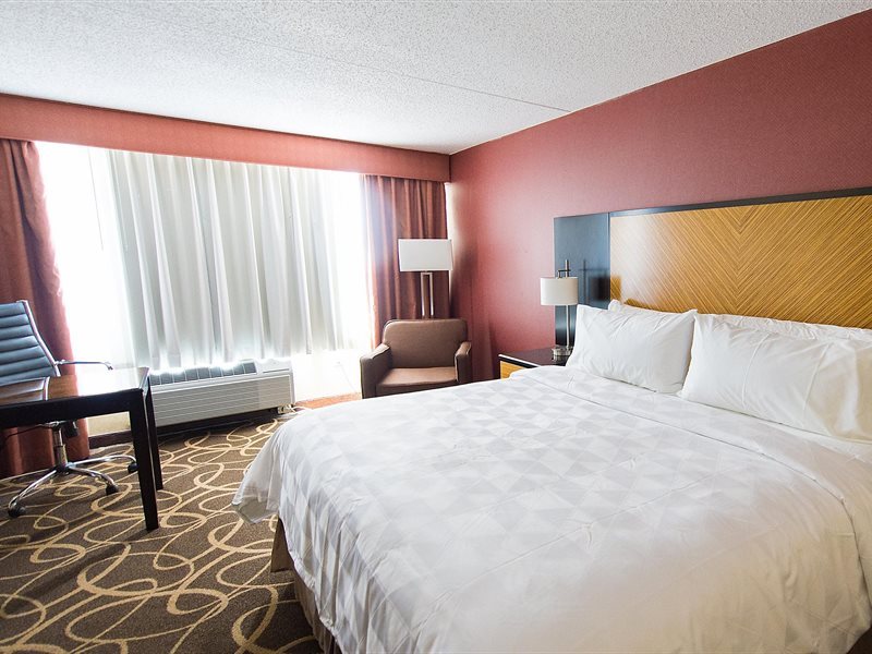 Holiday Inn Newark Intl Airport North - photo 13