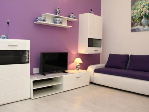 Apartment in Brodarica with sea view balcony air conditioning WiFi 5183 1 — 4-Star Luxury Hotel in Sibenik, Croatia