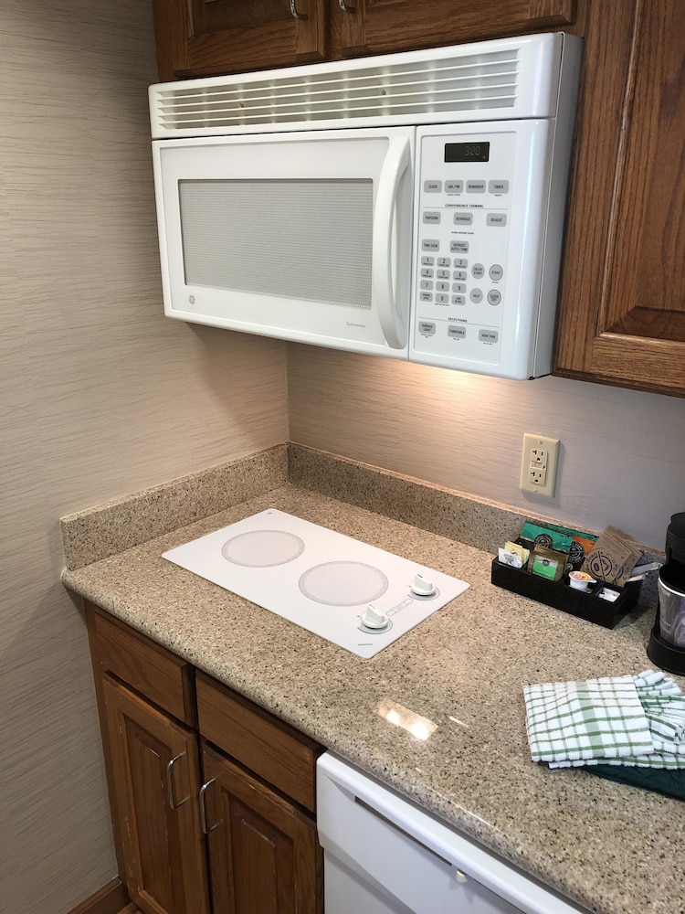 Homewood Suites by Hilton Hagerstown - photo 30