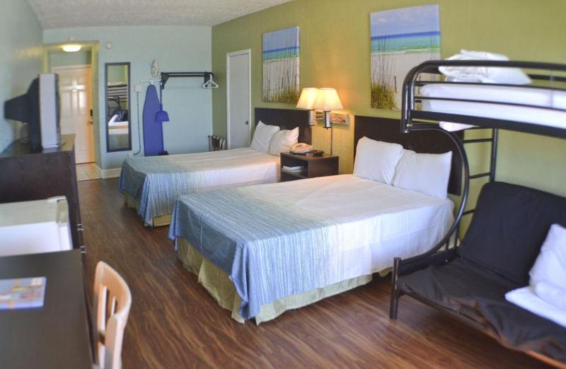 Boardwalk Beach Resort - photo 8