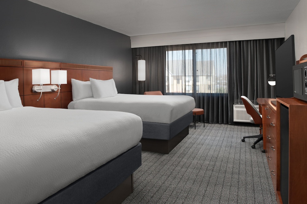 Courtyard by Marriott Panama City - photo 11