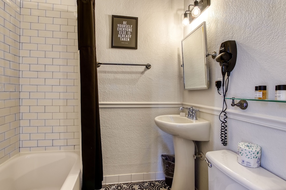 The Cordova Inn a New Hotel Collection Property - photo 16